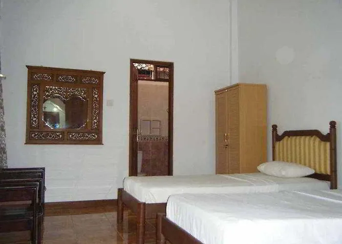 Prima Hotel 2*